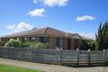 Property photo of 2 Conferta Court Cranbourne West VIC 3977