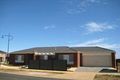 Property photo of 2 Lindsay Gardens Point Cook VIC 3030