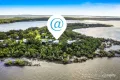 Property photo of 19 Blue Bay Crescent Macleay Island QLD 4184