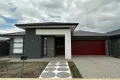 Property photo of 9 Degrees Road Greenvale VIC 3059