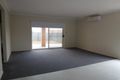 Property photo of 14 Viewside Crescent Craigieburn VIC 3064