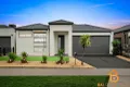 Property photo of 45 Cottesloe Boulevard Tarneit VIC 3029