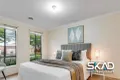 Property photo of 6 Appin Close Craigieburn VIC 3064