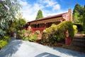 Property photo of 2 Pitura Place Eltham VIC 3095