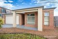 Property photo of 10 Broomfield Avenue Sunbury VIC 3429