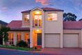 Property photo of 8 Redbark Hill Circuit South Morang VIC 3752