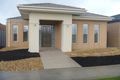 Property photo of 2 Kikuya Way Cranbourne North VIC 3977