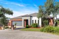 Property photo of 32 Taransay Way Craigieburn VIC 3064