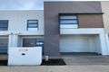 Property photo of 11 Lumeah Drive Cranbourne West VIC 3977