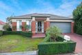 Property photo of 6 Tusmore Rise Craigieburn VIC 3064