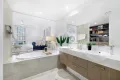Property photo of 1027/3029 The Boulevarde Carrara QLD 4211