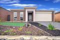 Property photo of 17 Pinnacle Drive Craigieburn VIC 3064