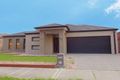 Property photo of 19 Healesville Loop Craigieburn VIC 3064