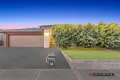 Property photo of 27 Clifton Circuit Tarneit VIC 3029