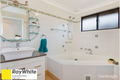 Property photo of 28 Hatchinson Crescent Jamisontown NSW 2750