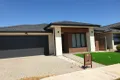 Property photo of 10 Rex Drive Thornhill Park VIC 3335