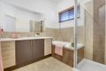 Property photo of 10 Stafford Link Craigieburn VIC 3064