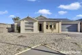 Property photo of 6 Fluture Court Tarneit VIC 3029