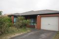 Property photo of 5 Diggers Place Caroline Springs VIC 3023