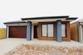 Property photo of 3 Bigarade Way Tarneit VIC 3029