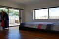 Property photo of 2/190 Coburns Road Melton VIC 3337