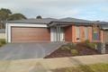Property photo of 19 Wattlewoods Place Carrum Downs VIC 3201