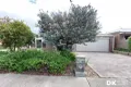 Property photo of 8 Woodridge Crescent Doreen VIC 3754