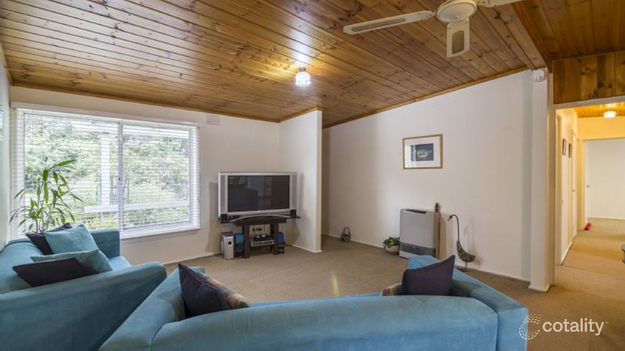 3-bedroom house at 35 Elamo Road, Healesville, VIC 3777, Yarra Ranges, Victoria