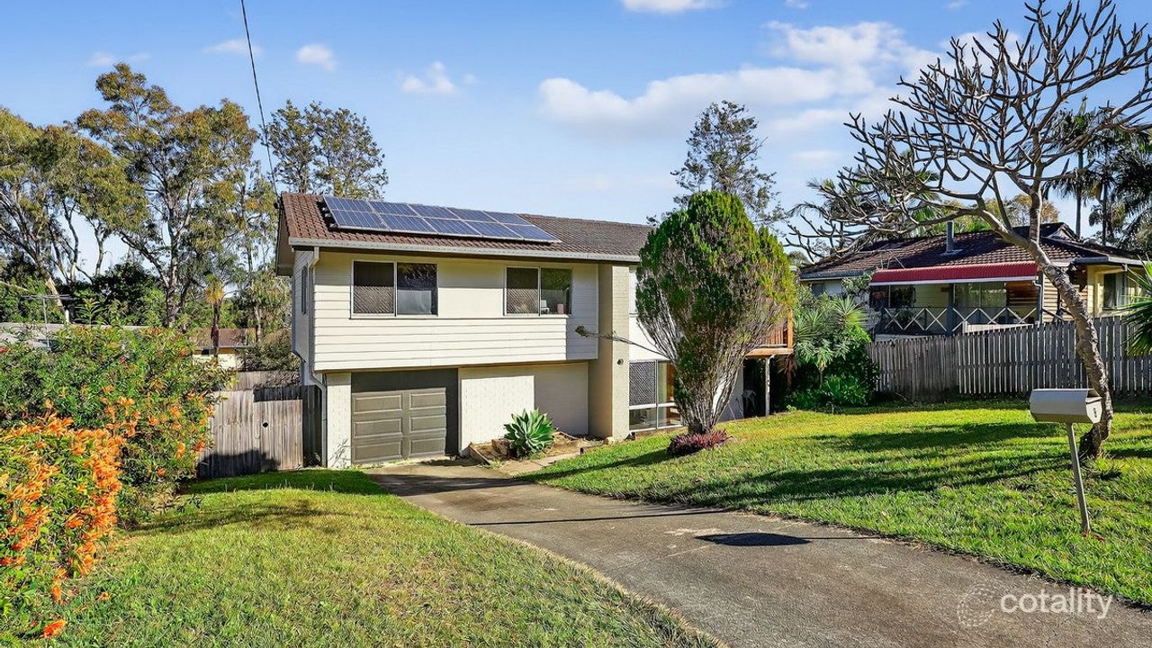 3-bedroom house at 8 Castle Court, Kallangur, QLD 4503, Moreton Bay, Queensland