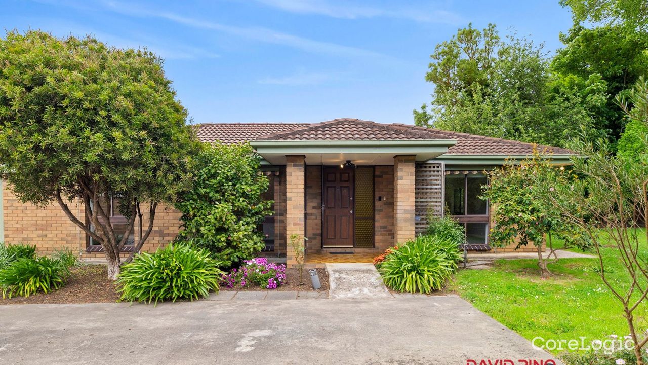 2-bedroom unit at 4/15-17 Maxwell Street, Macedon Ranges Council, Victoria
