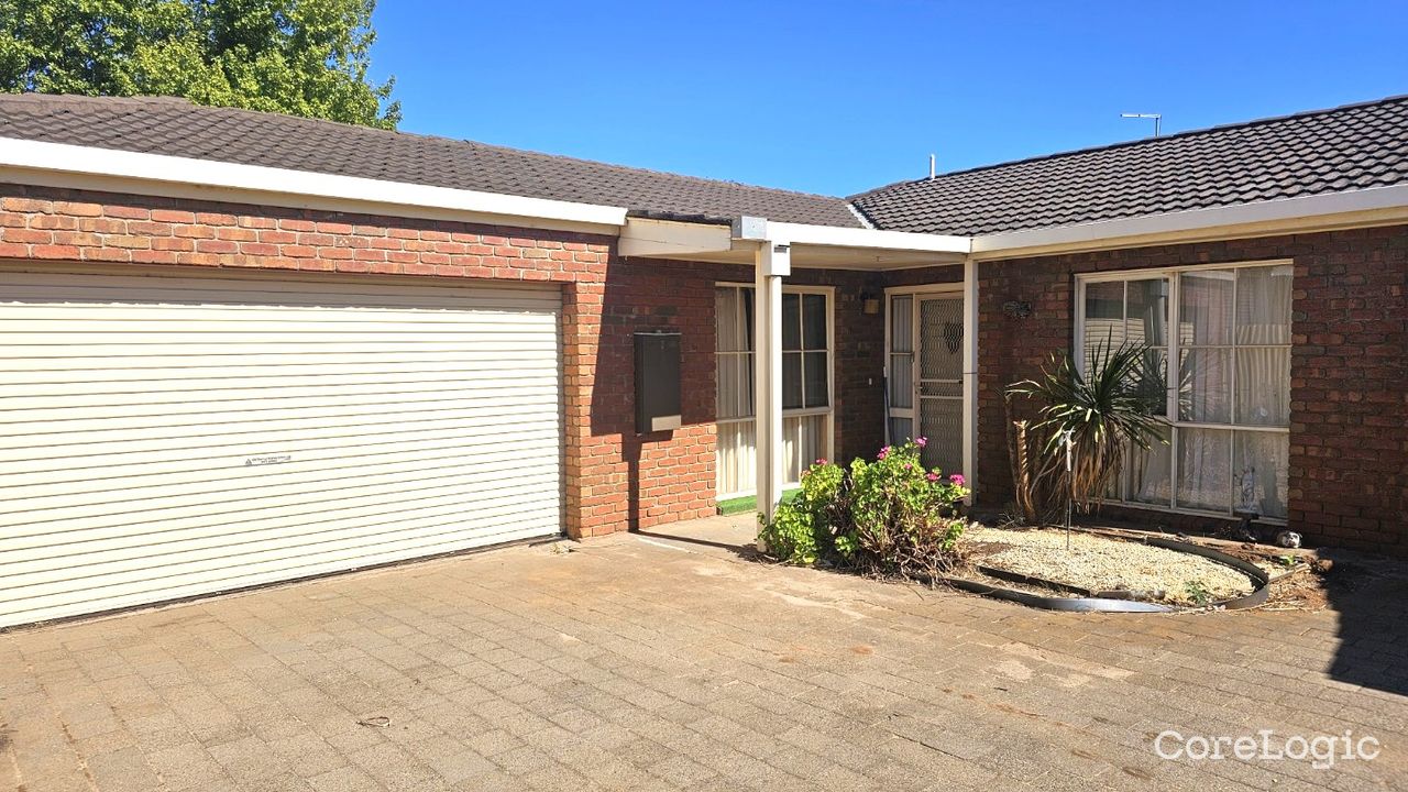 2-bedroom unit at 3/122 Woods Street, Buloke Council, Victoria