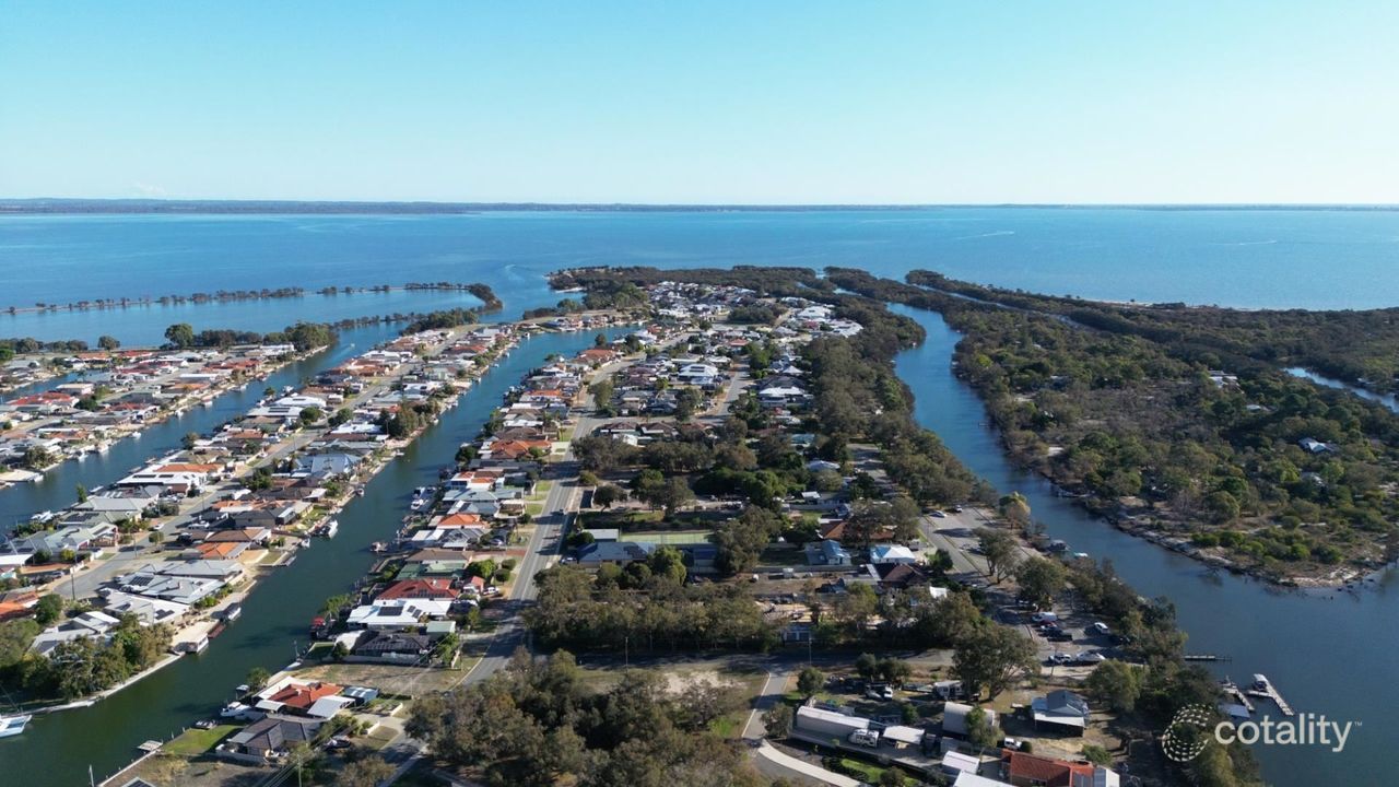 5-bedroom house at 43 Phillips Way, North Yunderup, WA 6208, Murray Council, Western Australia