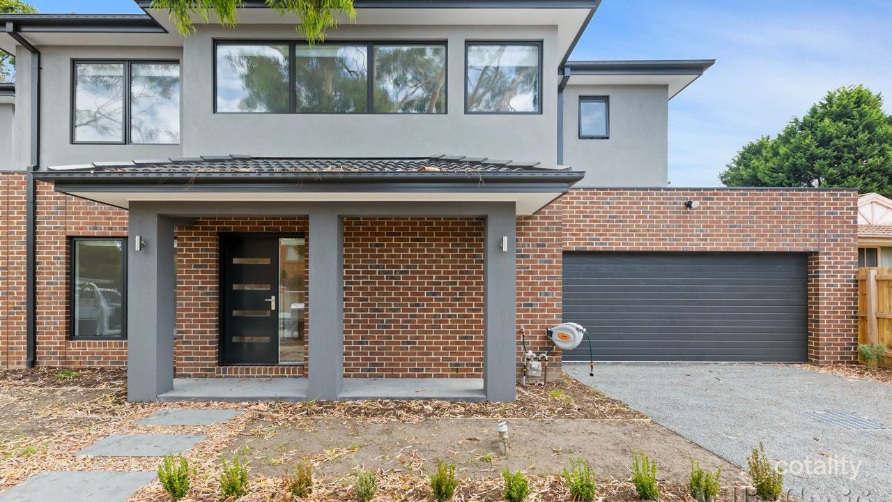 4-bedroom unit at 22 Vermont Court, Blackburn South, VIC 3130, Whitehorse Council, Victoria