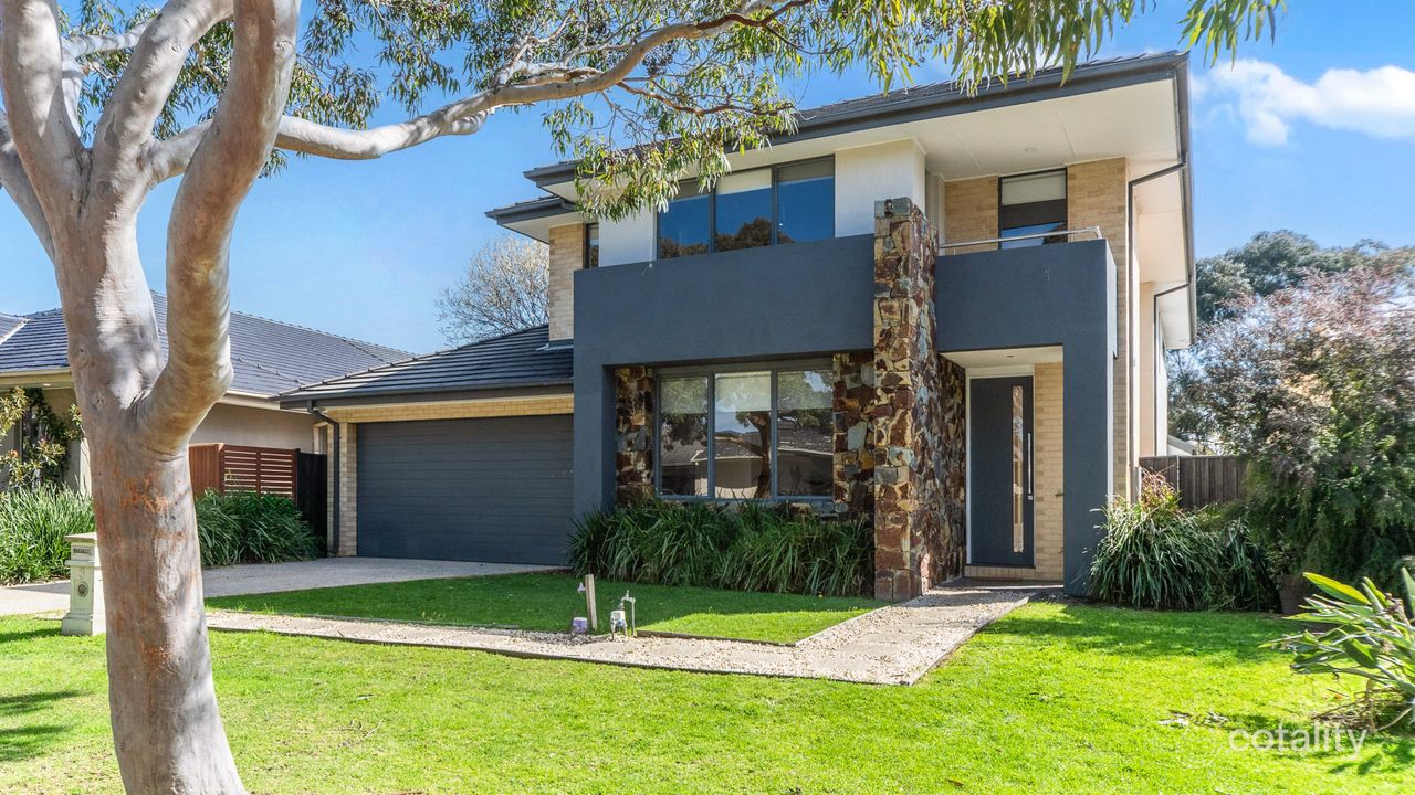 4-bedroom house at 3 Kingsford Smith Court, Sandhurst, VIC 3977, Frankston, Victoria