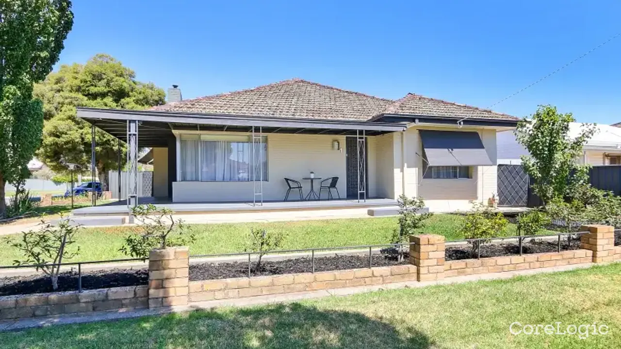 3-bedroom house at 1 Richardson Street, Wodonga Council, Victoria