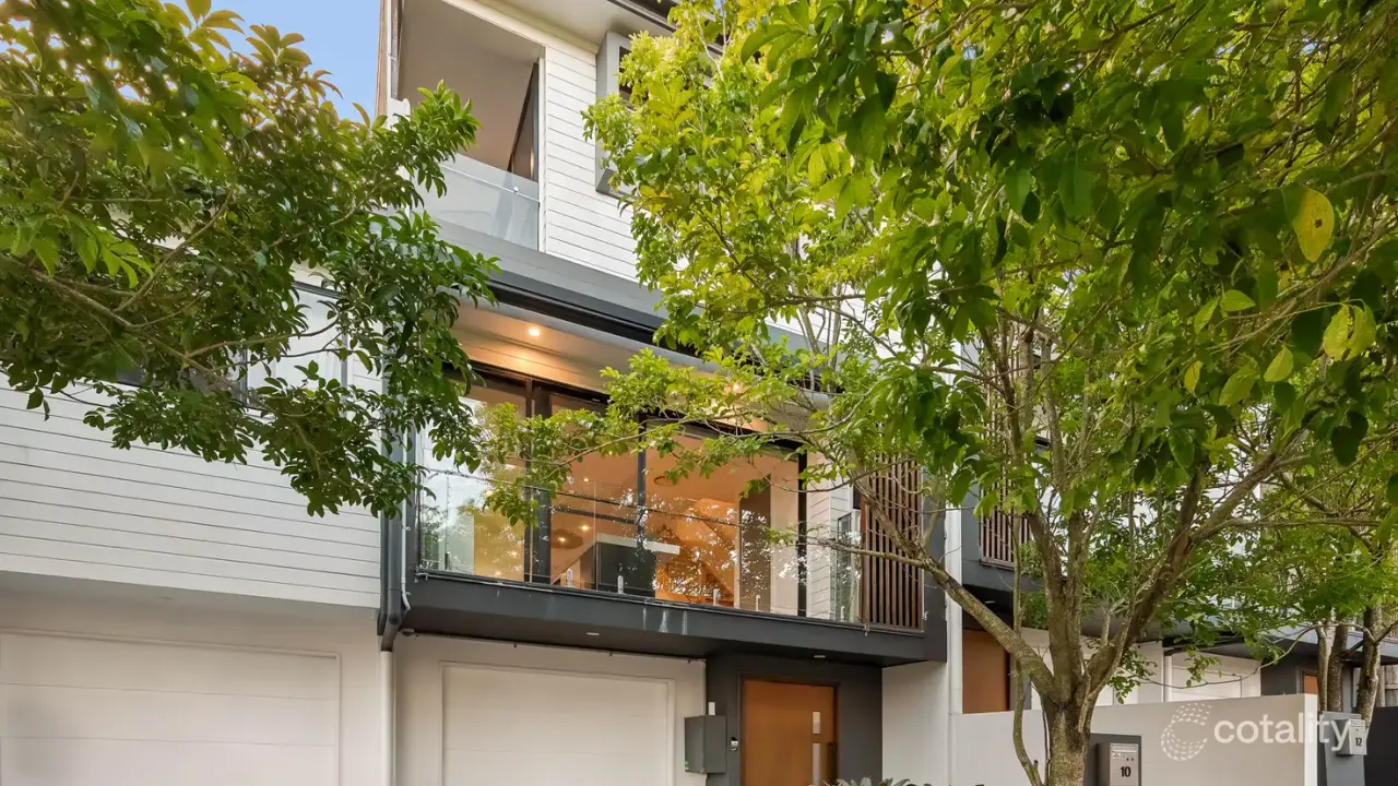 3-bedroom unit at 10 Grayson Street, Morningside, QLD 4170, Brisbane, Queensland