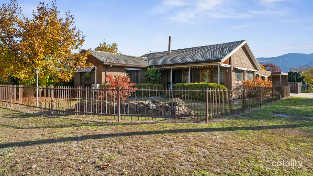 3-bedroom house at 19 Wallace Street, Mount Beauty, VIC 3699, Alpine Council, Victoria
