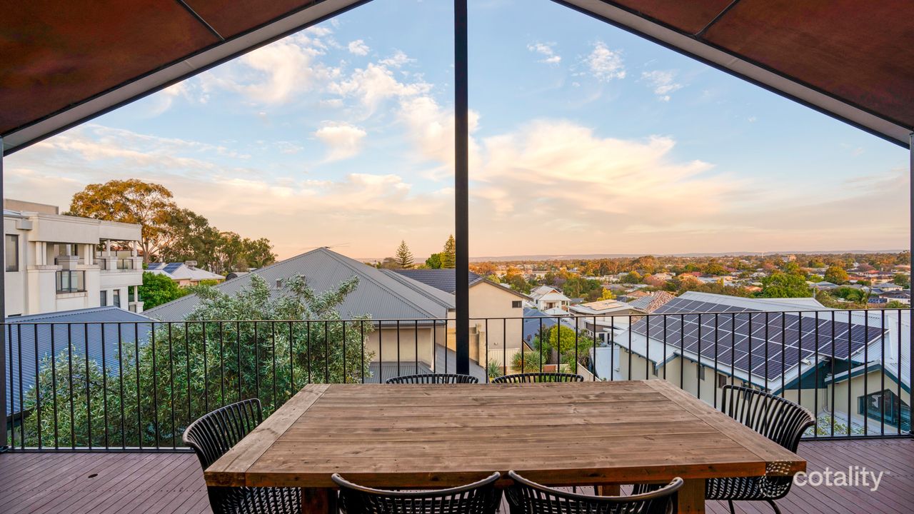5-bedroom house at 180 Reynolds Road, Mount Pleasant, WA 6153, Melville, Western Australia
