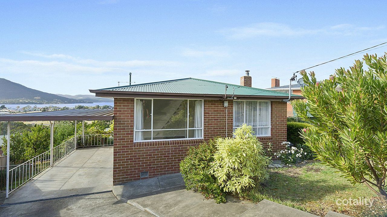 3-bedroom house at 15 Dalgety Street, Claremont, TAS 7011, Glenorchy Council, Tasmania