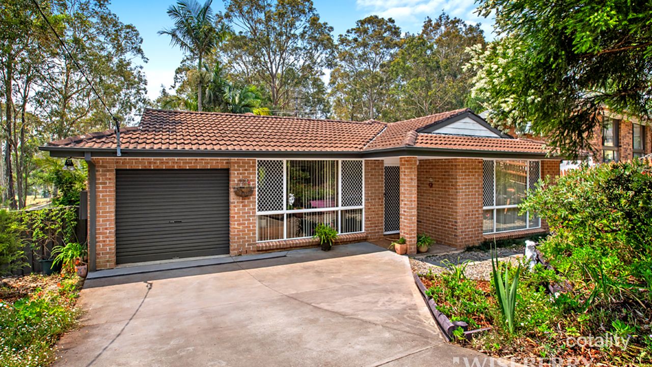 3-bedroom house at 77 Casey Drive, Watanobbi, NSW 2259, Central Coast Council, New South Wales