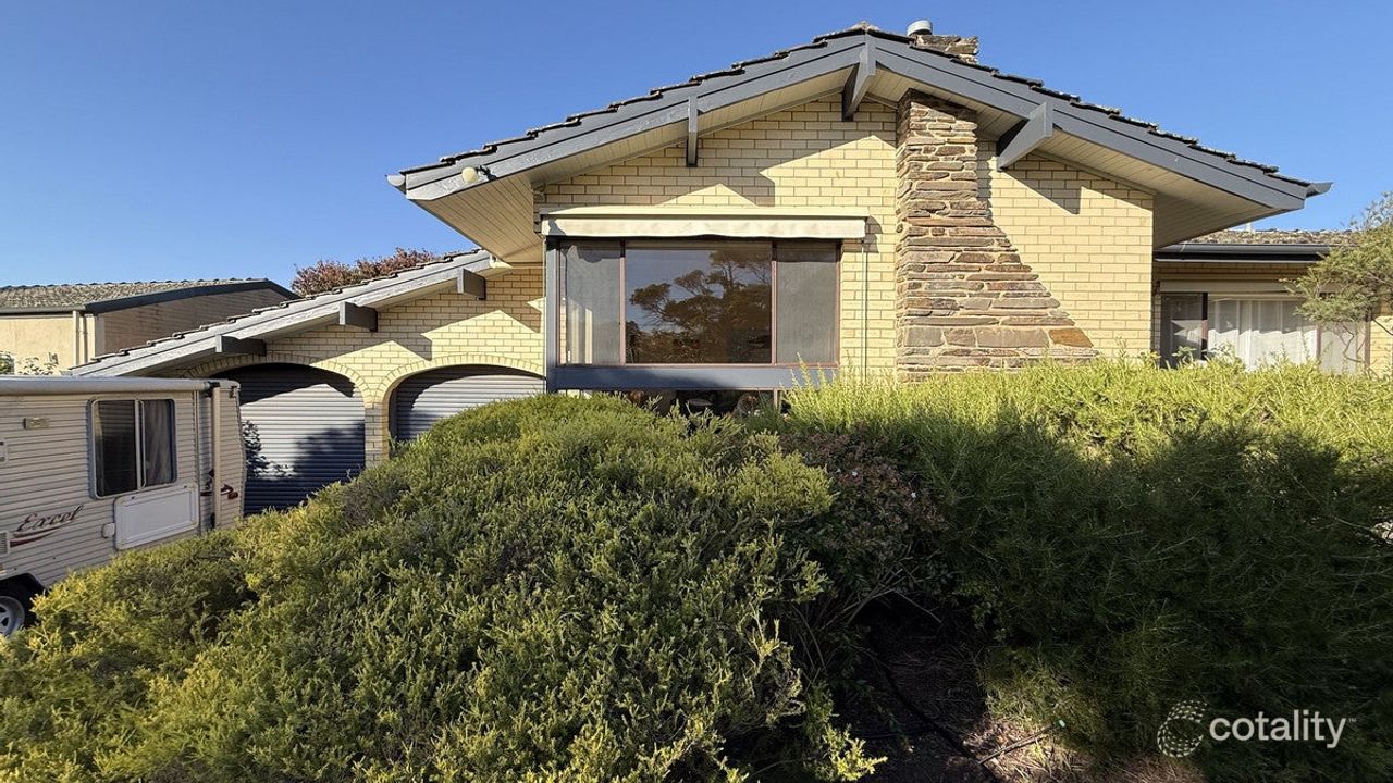 4-bedroom house at 5 Philip Court, Rostrevor, SA 5073, Campbelltown (Sa), South Australia