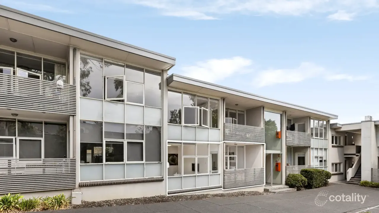 2-bedroom unit at 5/423 Tooronga Road, Hawthorn East, VIC 3123, Boroondara, Victoria