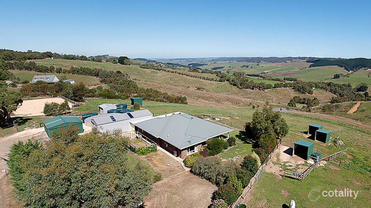 5-bedroom unit at 1313 Old Bull Creek Road, Paris Creek, SA 5201, Alexandrina Council, South Australia