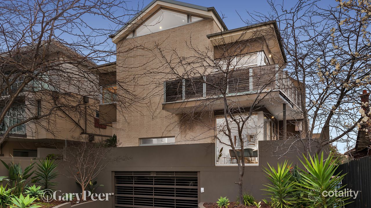 3-bedroom unit at 1/386 Dandenong Road, Caulfield North, VIC 3161, Glen Eira, Victoria