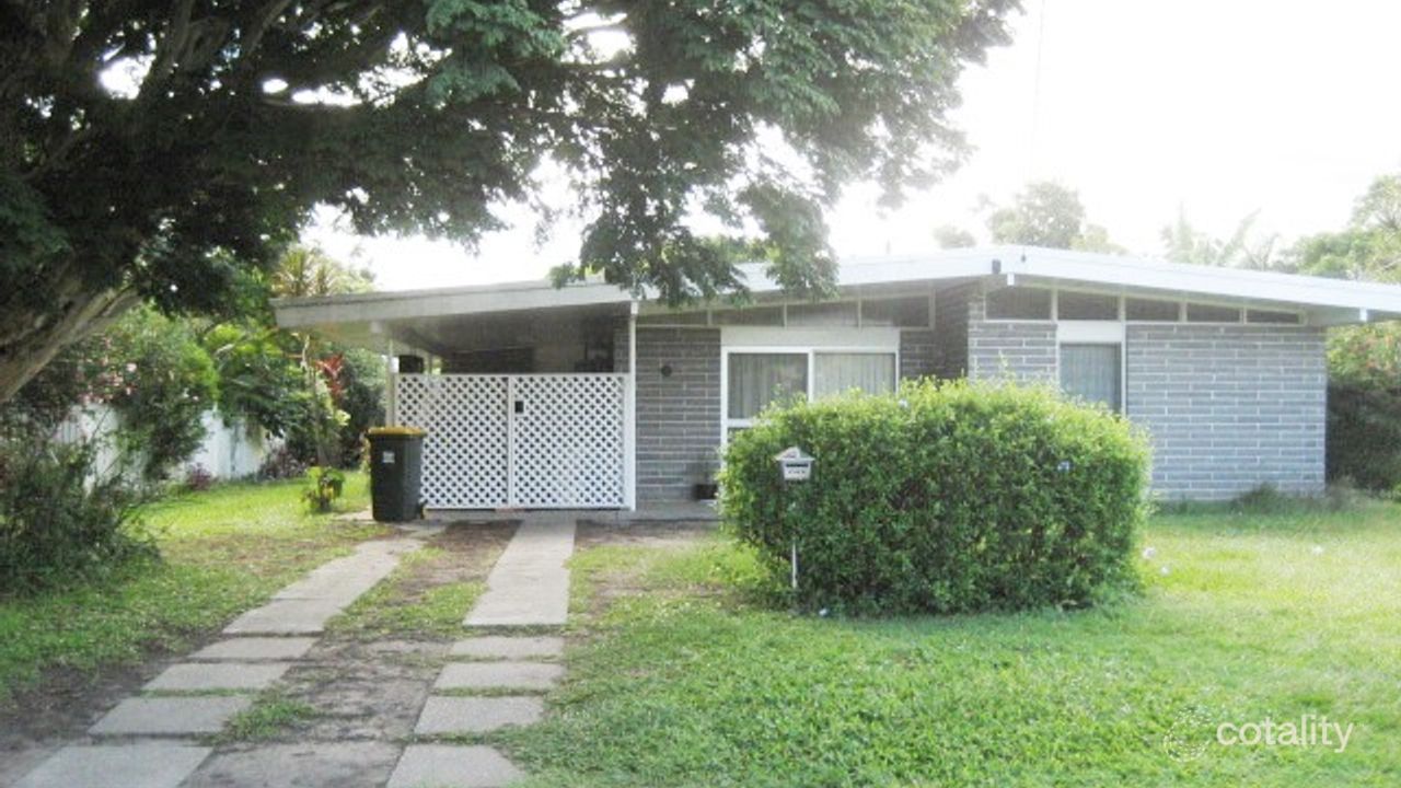 3-bedroom house at 4 Hillcrest Avenue, Caboolture, QLD 4510, Moreton Bay Council, Queensland
