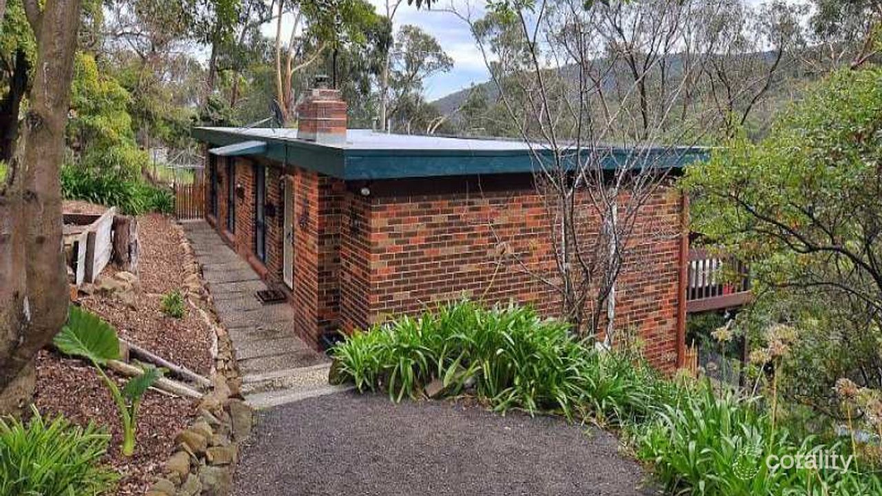 3-bedroom house at 47 Ropley Grange, Upwey, VIC 3158, Yarra Ranges Council, Victoria