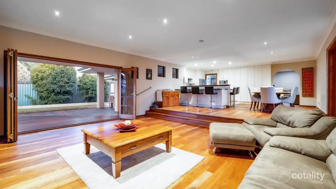 4-bedroom house at 35 Garnkirk Road, Greenwood, WA 6024, Joondalup, Western Australia