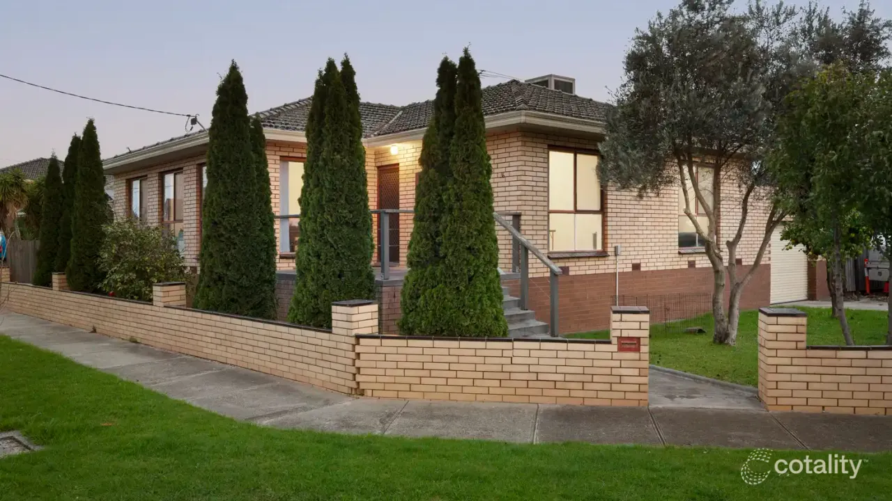 3-bedroom house at 36 Festival Grove, Lalor, VIC 3075, Whittlesea, Victoria