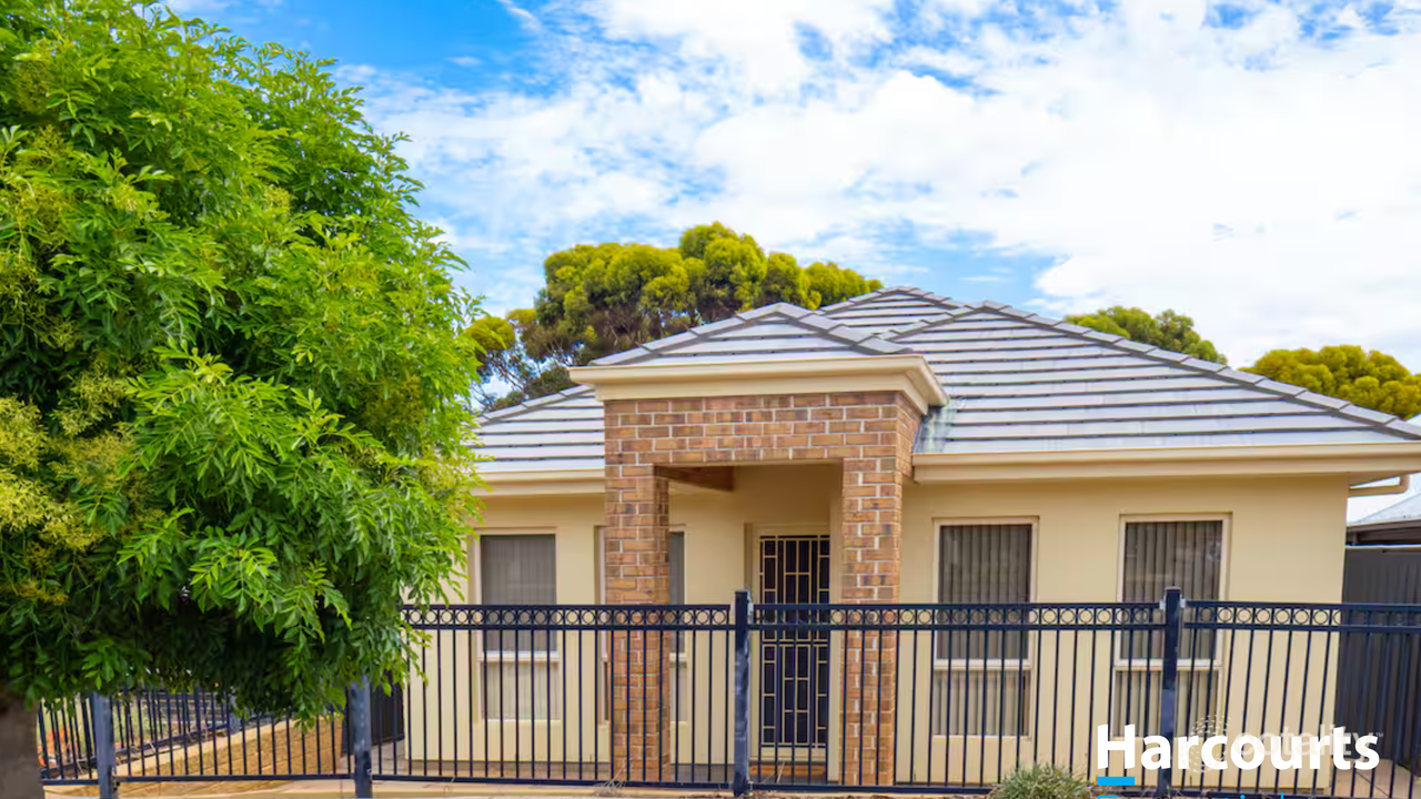 4-bedroom house at 3 Woodhaven Walk, Blakeview, SA 5114, Playford, South Australia