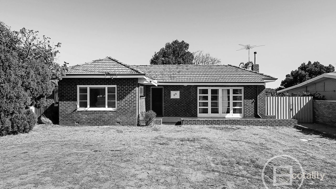 4-bedroom house at 215 Flinders Street, Yokine, WA 6060, Stirling Council, Western Australia